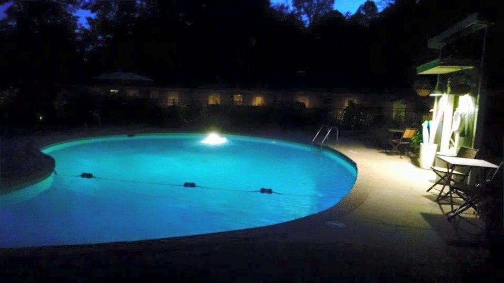 The Saugatuck Retro Resort Luaran gambar