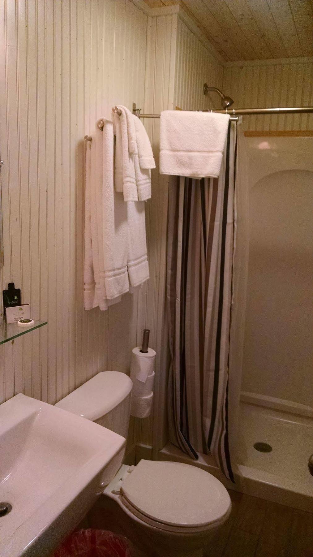 The Saugatuck Retro Resort Luaran gambar